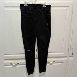 Spanx Black Distressed Ankle Skinny Jeans Denim Stretch Raw Hem Women’s Medium